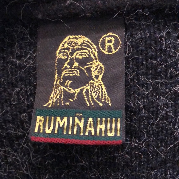 🔹 Ruminahui Cardigan - Picture 3 of 4